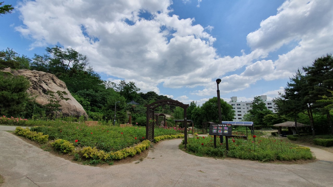 백련근린공원(논골)