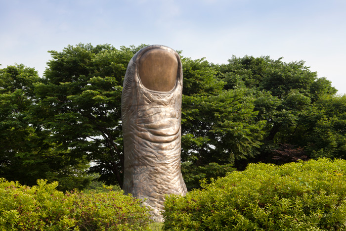 제2경. 엄지손가락(조각)
