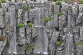 시원한 폭포수 전경 사진