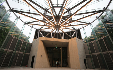 파빌리온(Glass Pavilion)