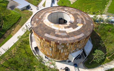 커뮤니티센터(Community Center)